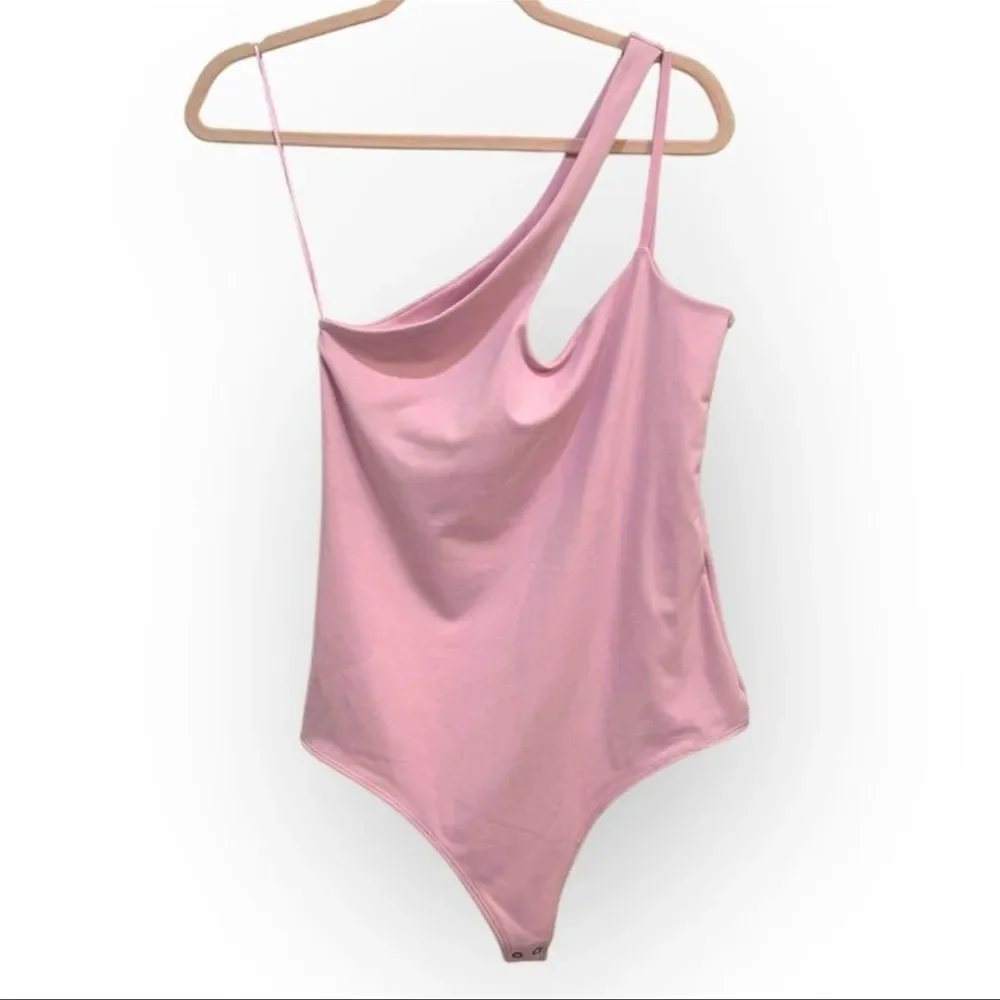 Abercrombie & Fitch Soft A&F Collection Asymmetrical Bodysuit - NWT - Size Large - Picture 2 of 8